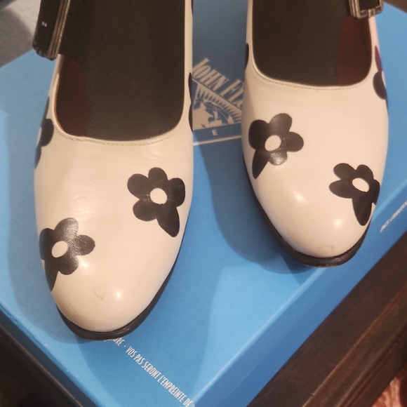 Fluevog FIGARO Foral Black and White Buckle Shoes - Picture 3 of 7